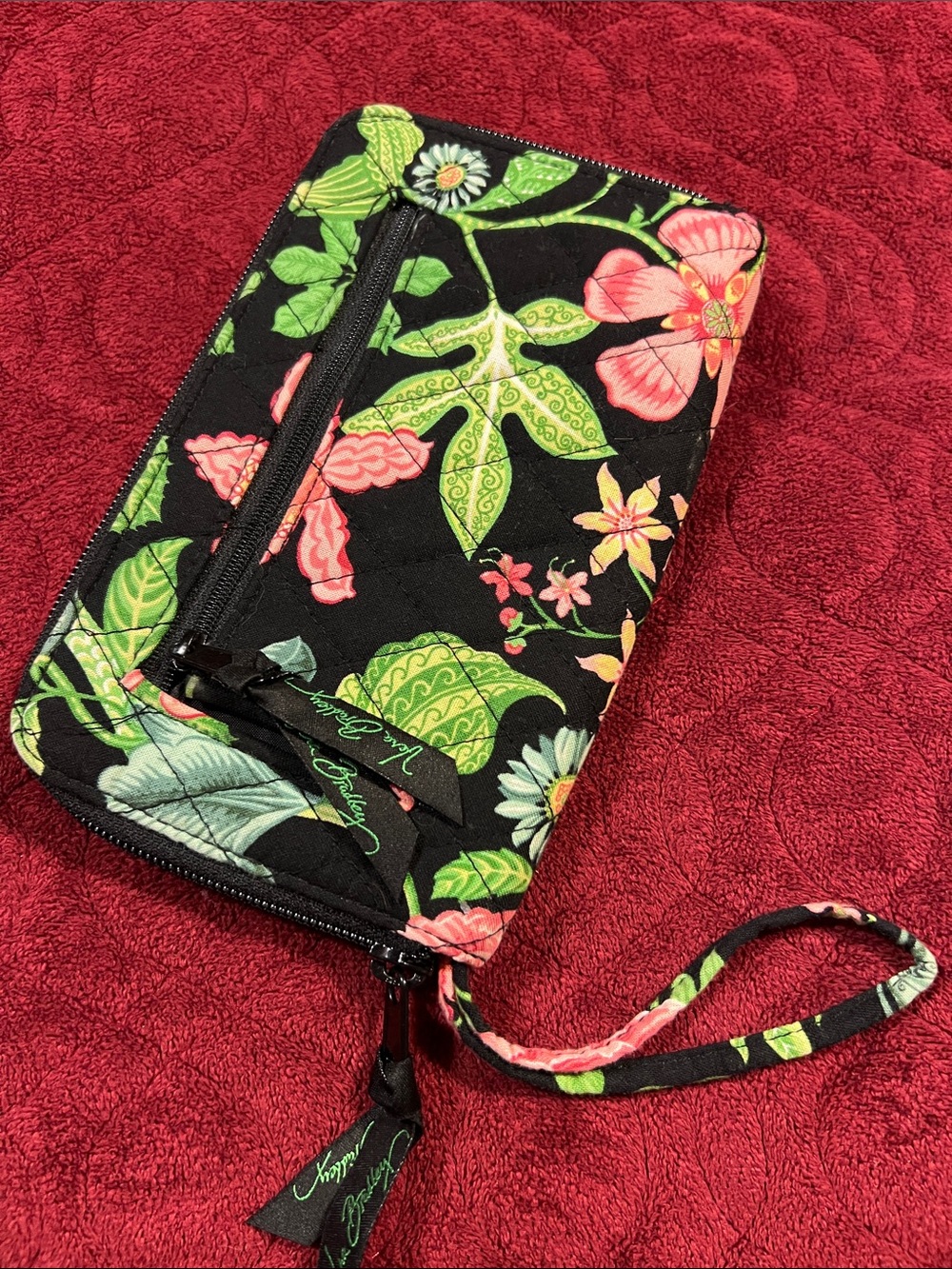 Vera Bradley Black Floral Quilted zip around Wristlet, rainforest pattern